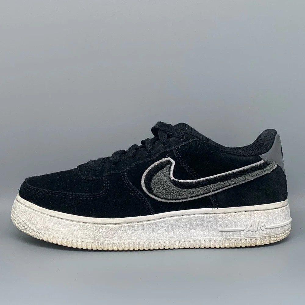 Nike Air Force 1 LV8 GS Black Suede Shoes AO3620-001 Men's Sz‎ 5.5Y Womens Sz 7